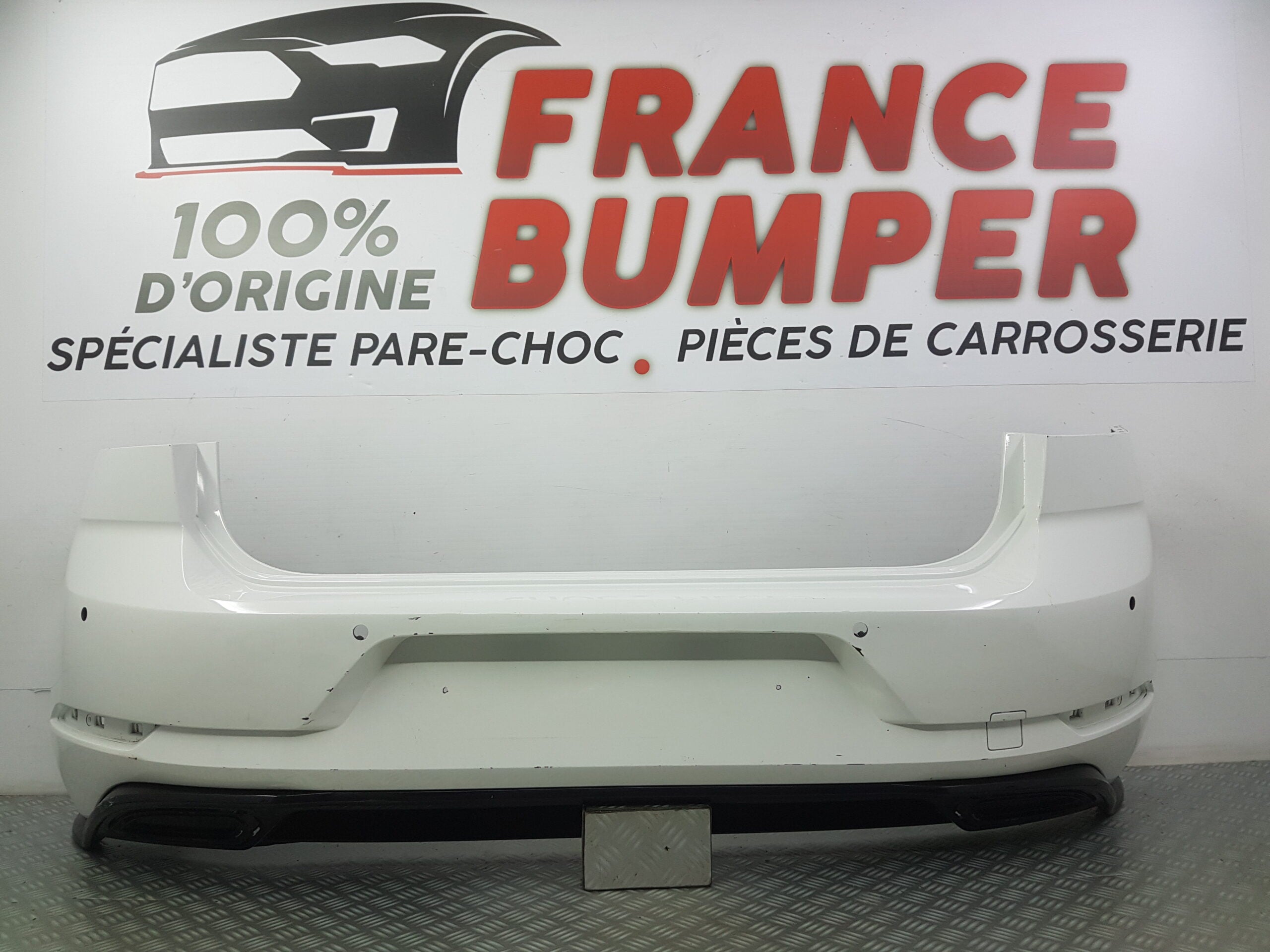 PARE CHOC ARRIERE VOLKSWAGEN GOLF 7 R LINE PH2 FRANCE BUMPER