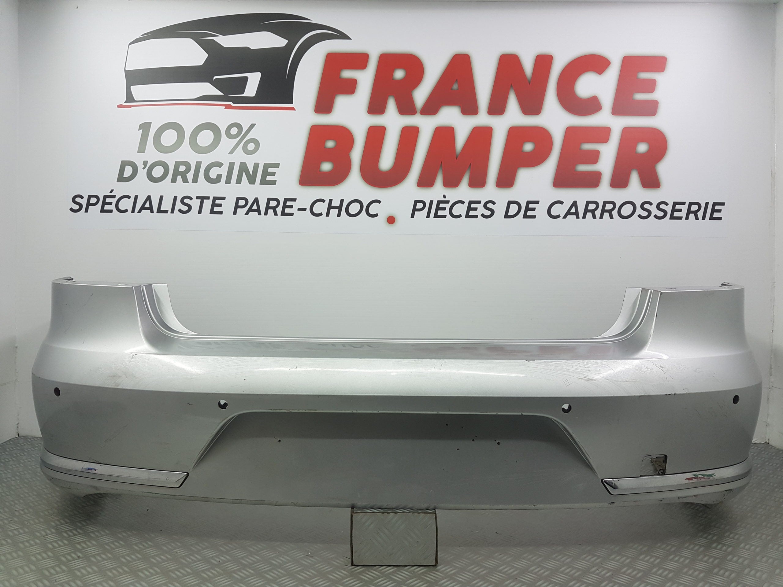 PARE CHOC ARRIERE VOLKSWAGEN PASSAT B7 FRANCE BUMPER