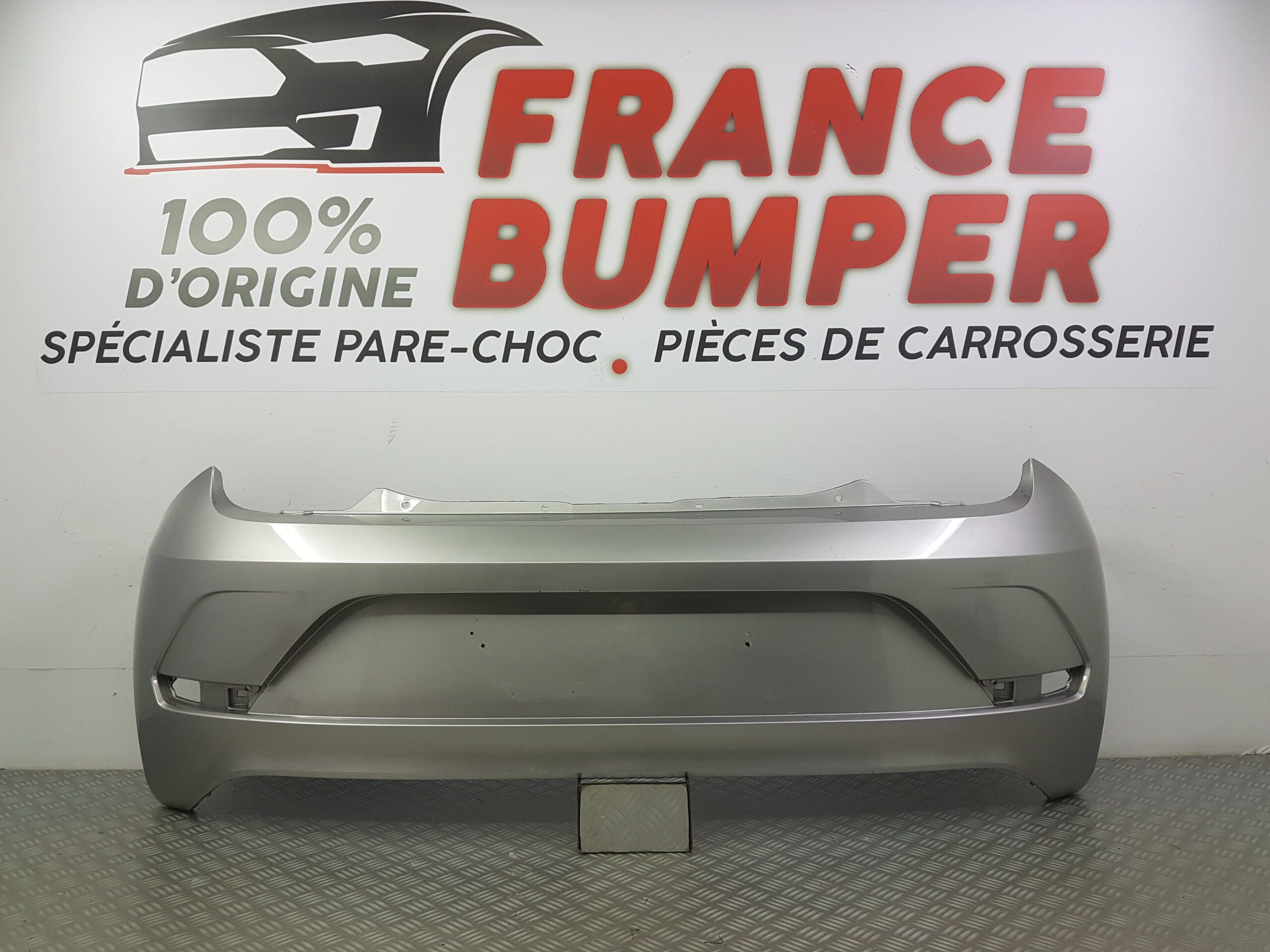 PARE CHOC ARRIERE VOLKSWAGEN UP PH2 FRANCE BUMPER