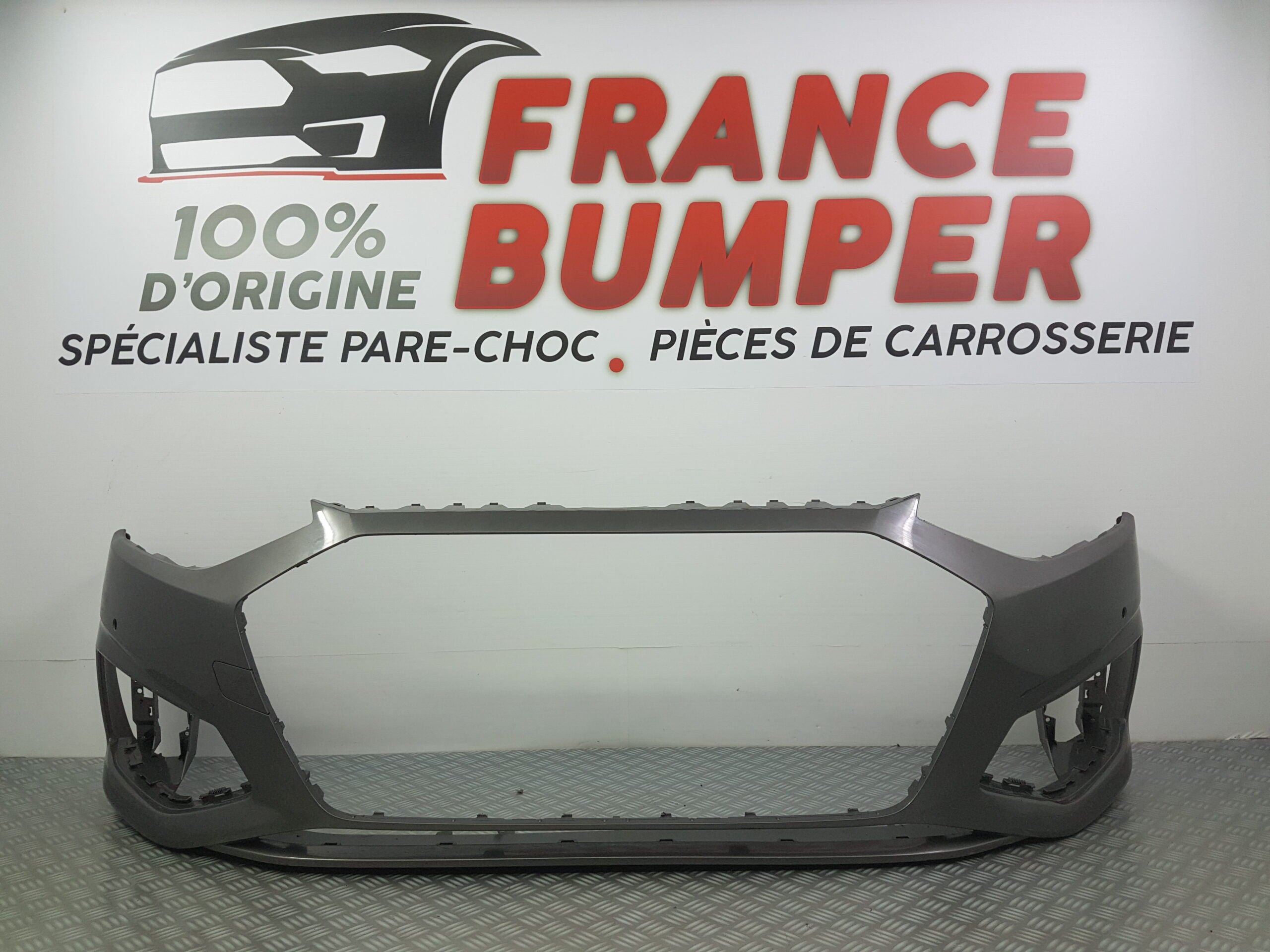 PARE CHOC AVANT AUDI A4 IV PH2 (8W) *** FRANCE BUMPER