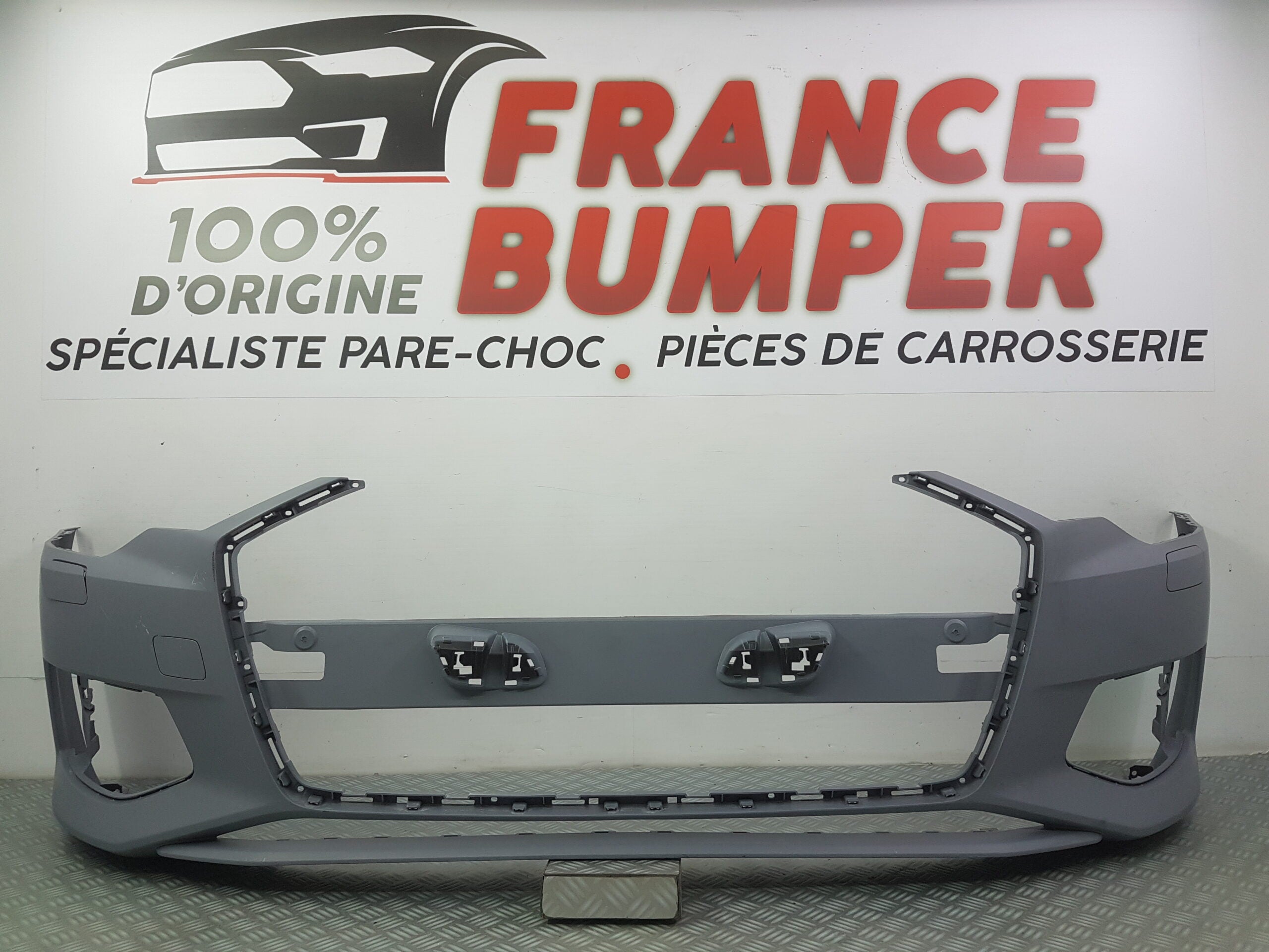 PARE CHOC AVANT AUDI A6 (F2) V FRANCE BUMPER