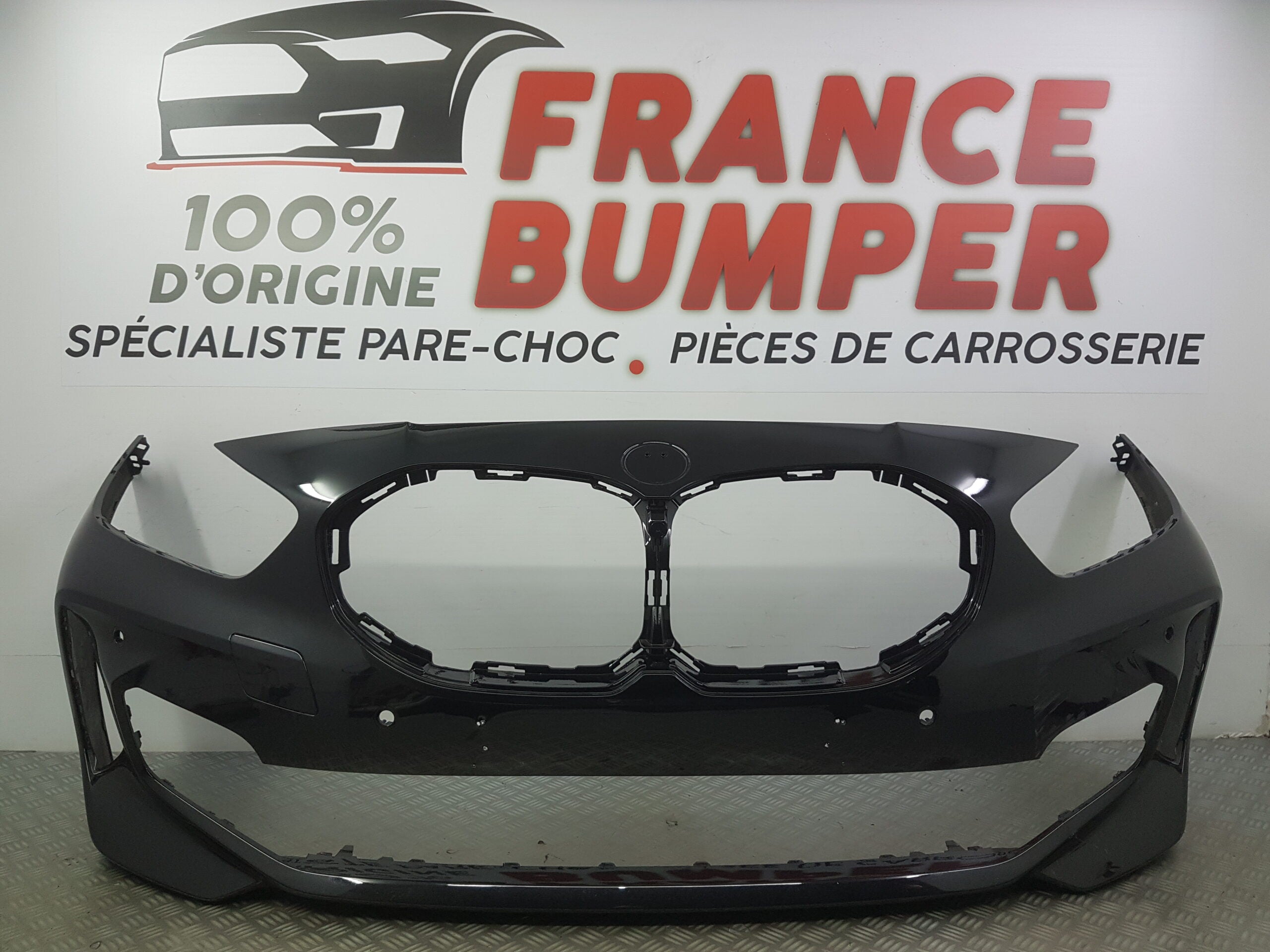 PARE CHOC AVANT BMW SERIE 1 III F40 PACK M *** FRANCE BUMPER