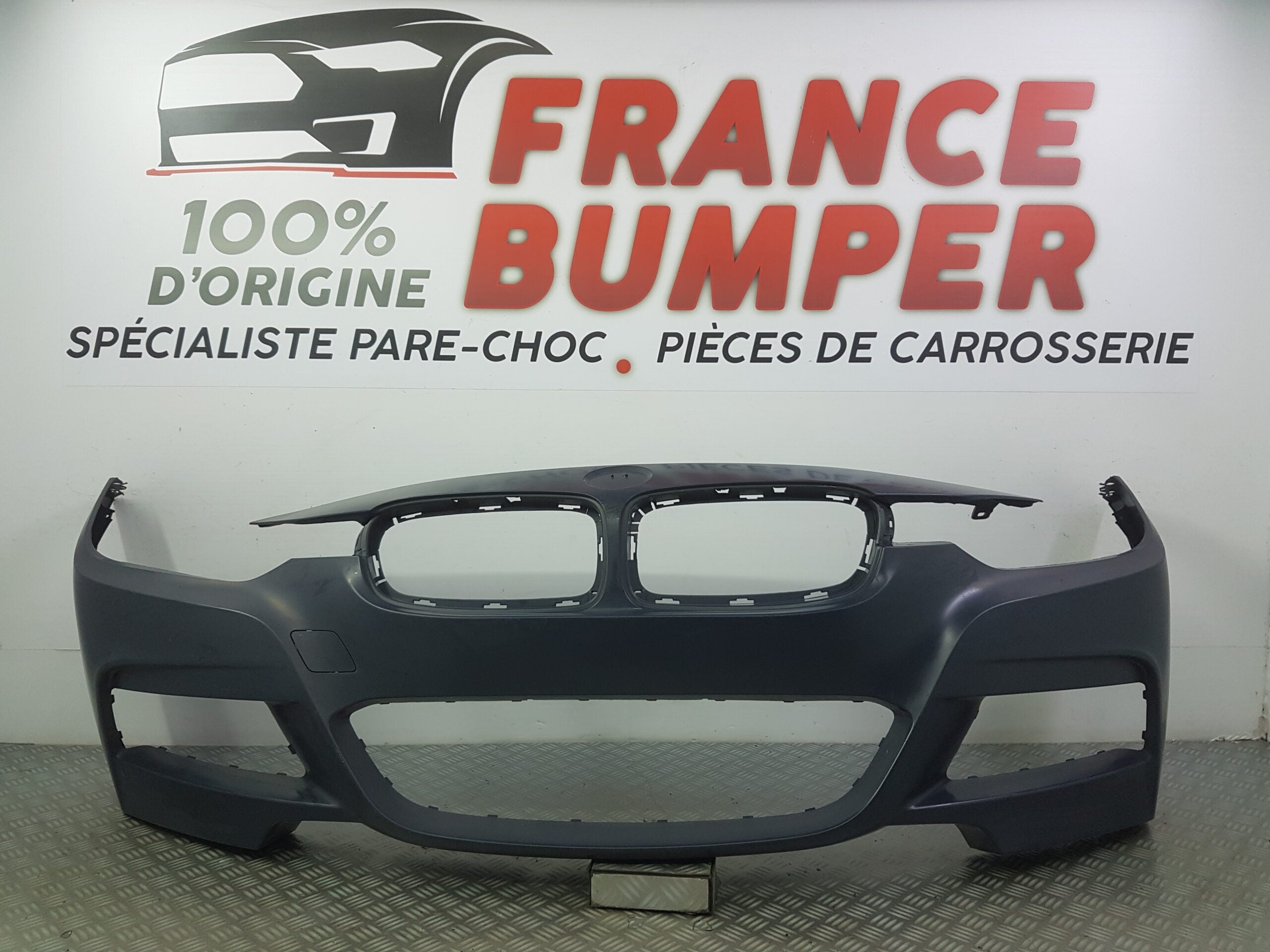 PARE CHOC AVANT BMW SERIE 3 F30 / F31 PACK M NEUF FRANCE BUMPER