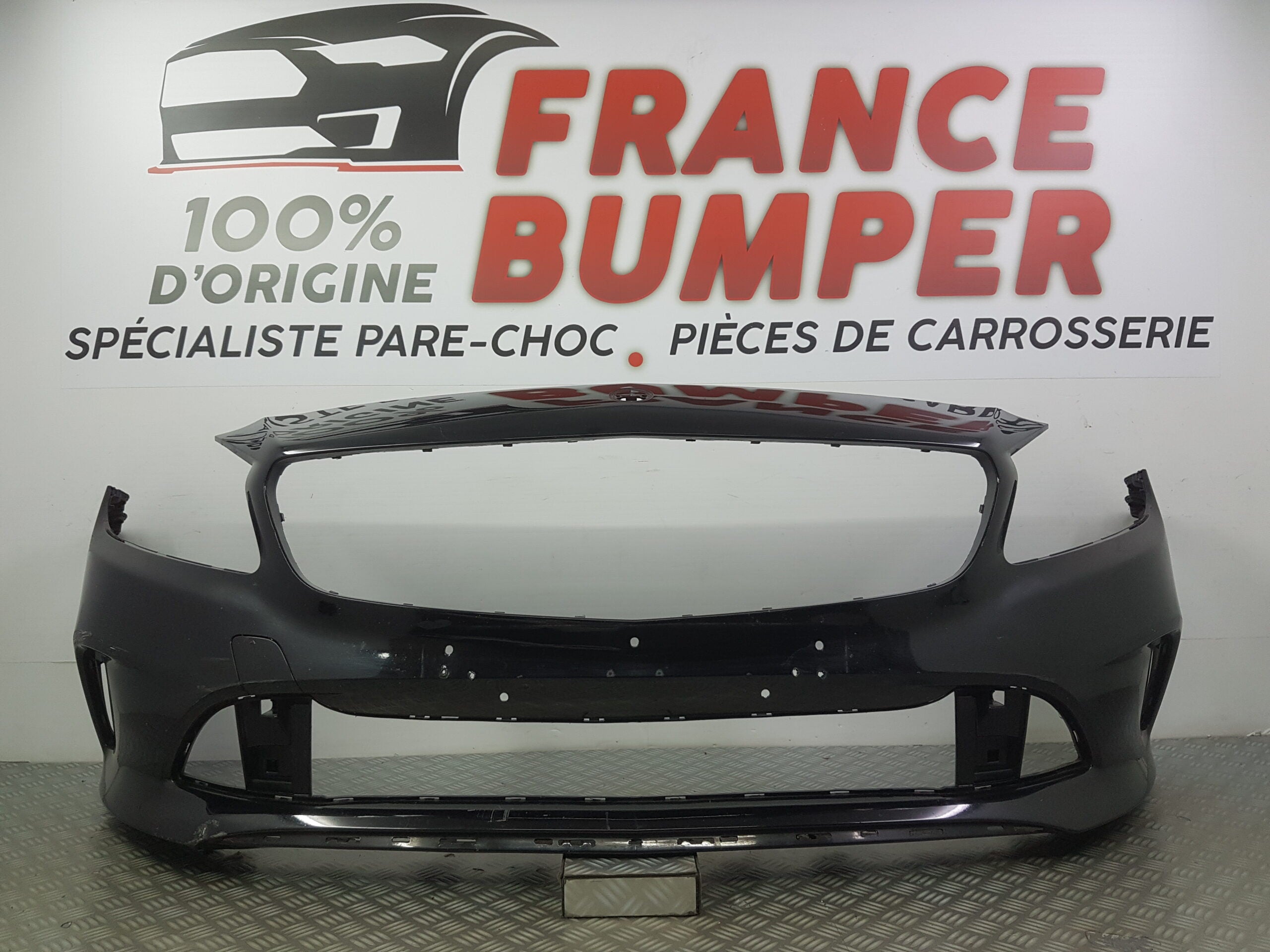 PARE CHOC AVANT CLASSE A W176 PH2 FRANCE BUMPER