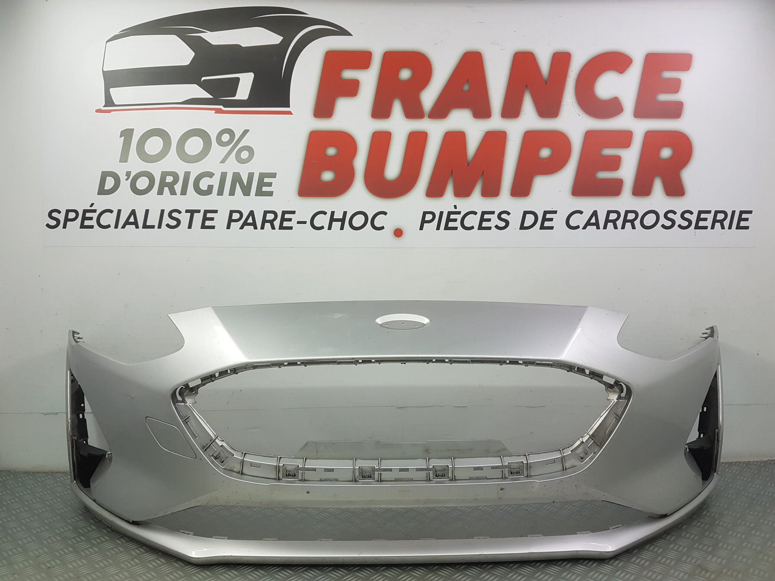 PARE CHOC AVANT FORD FOCUS IV PH1 FRANCE BUMPER