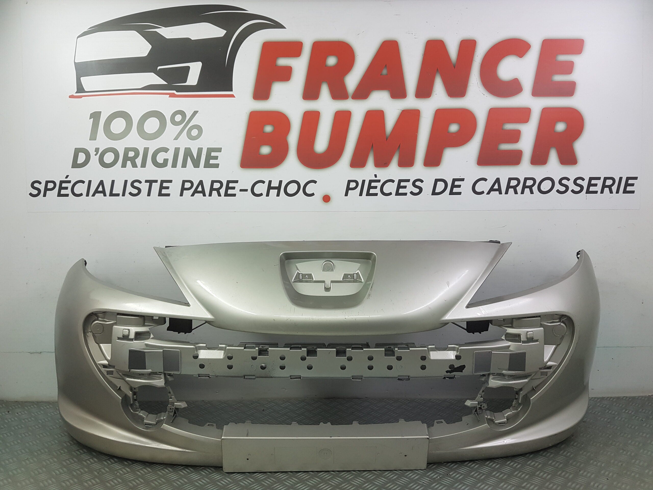 PARE CHOC AVANT PEUGEOT 207 SPORT/SW/CC FRANCE BUMPER