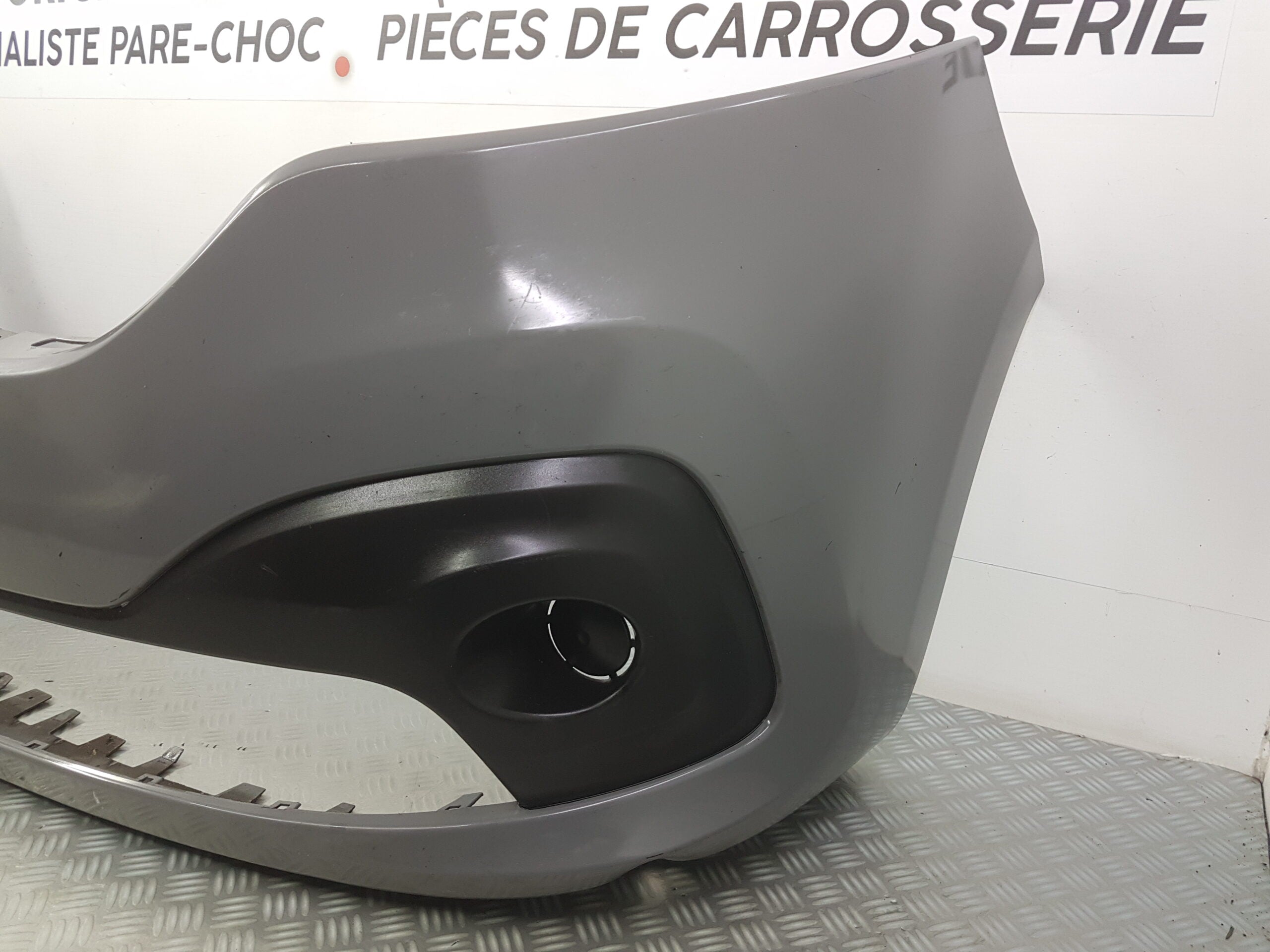 PARE CHOC AVANT RENAULT TRAFIC III FRANCE BUMPER