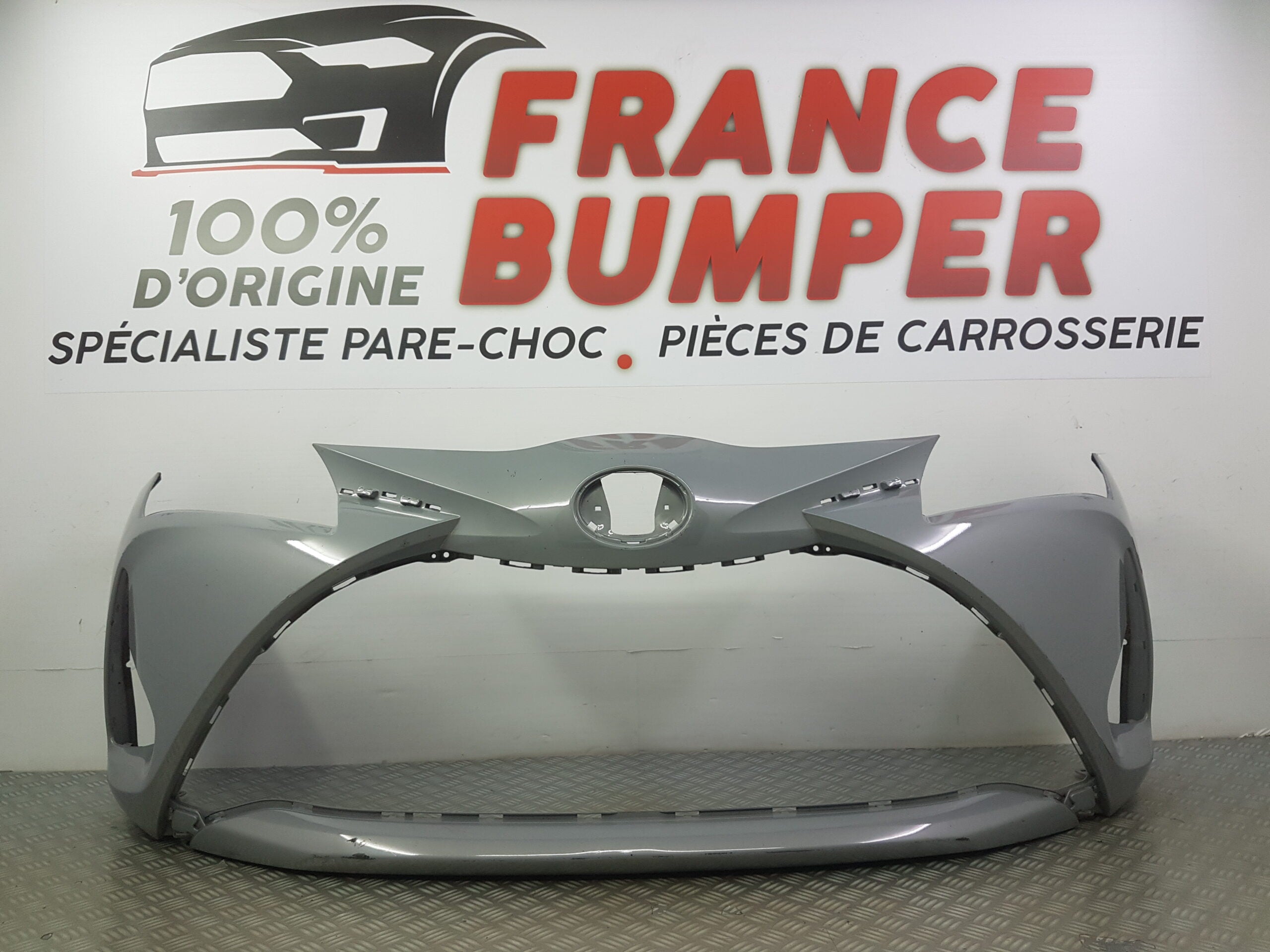 PARE CHOC AVANT TOYOTA YARIS 3 PH3 FRANCE BUMPER