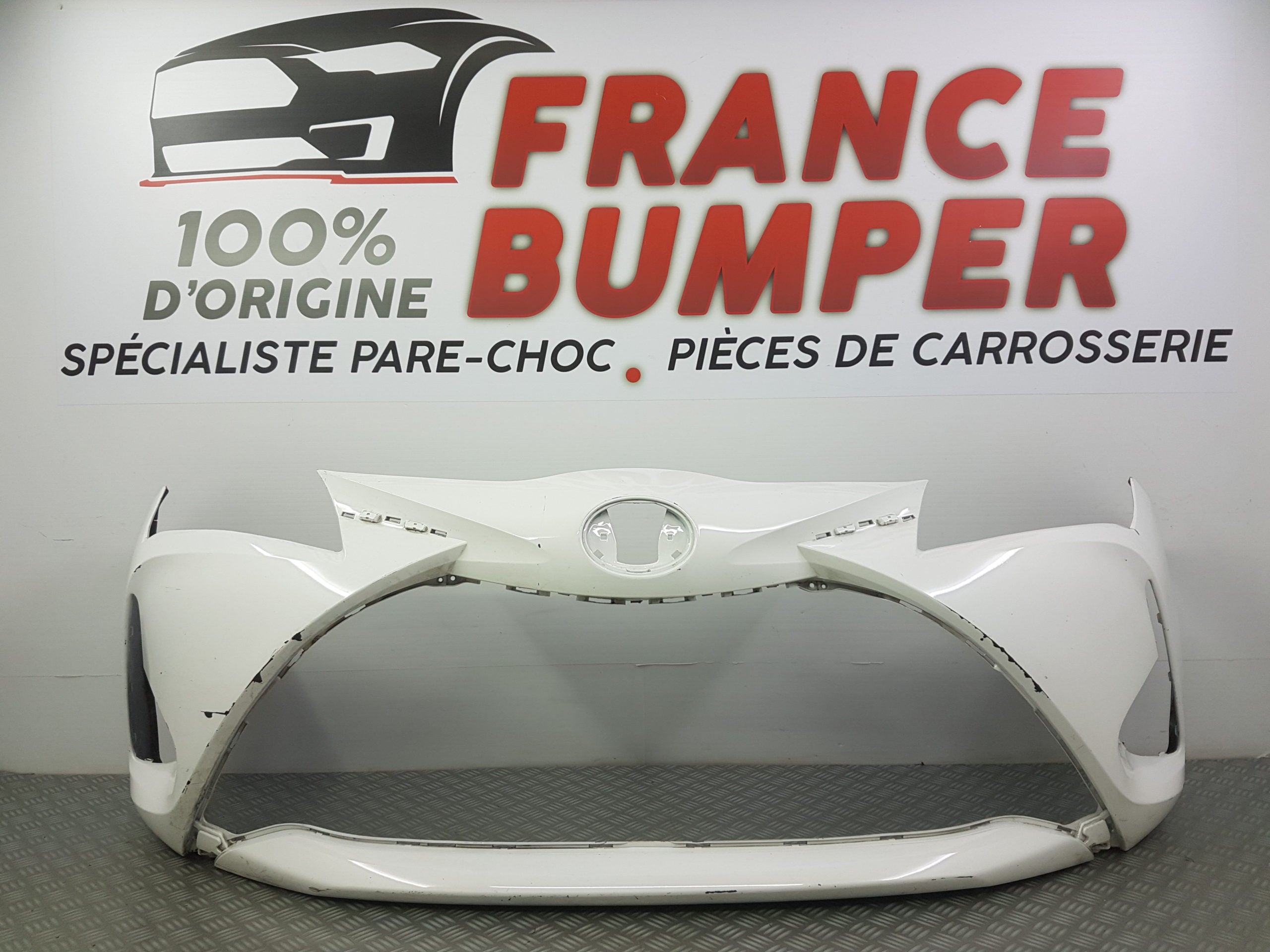 PARE CHOC AVANT TOYOTA YARIS III PH3 FRANCE BUMPER