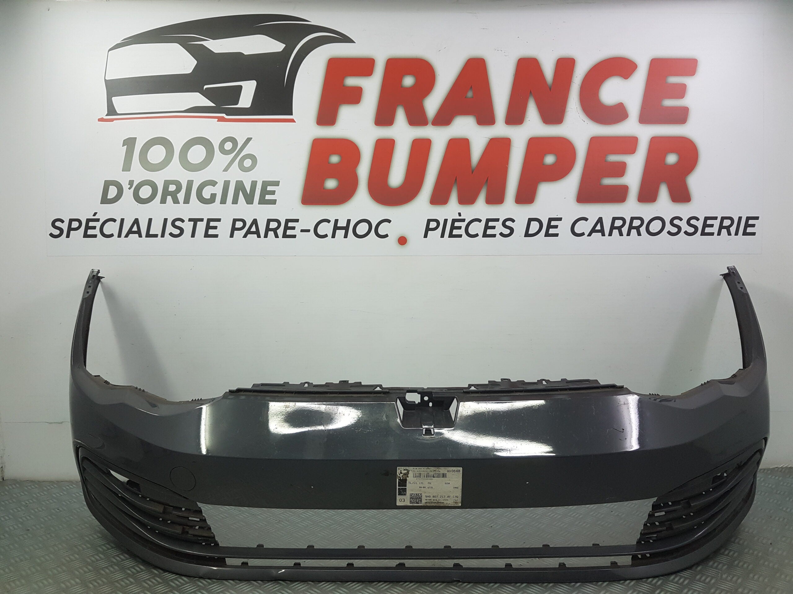 PARE CHOC AVANT VOLKSWAGEN GOLF 8 FRANCE BUMPER