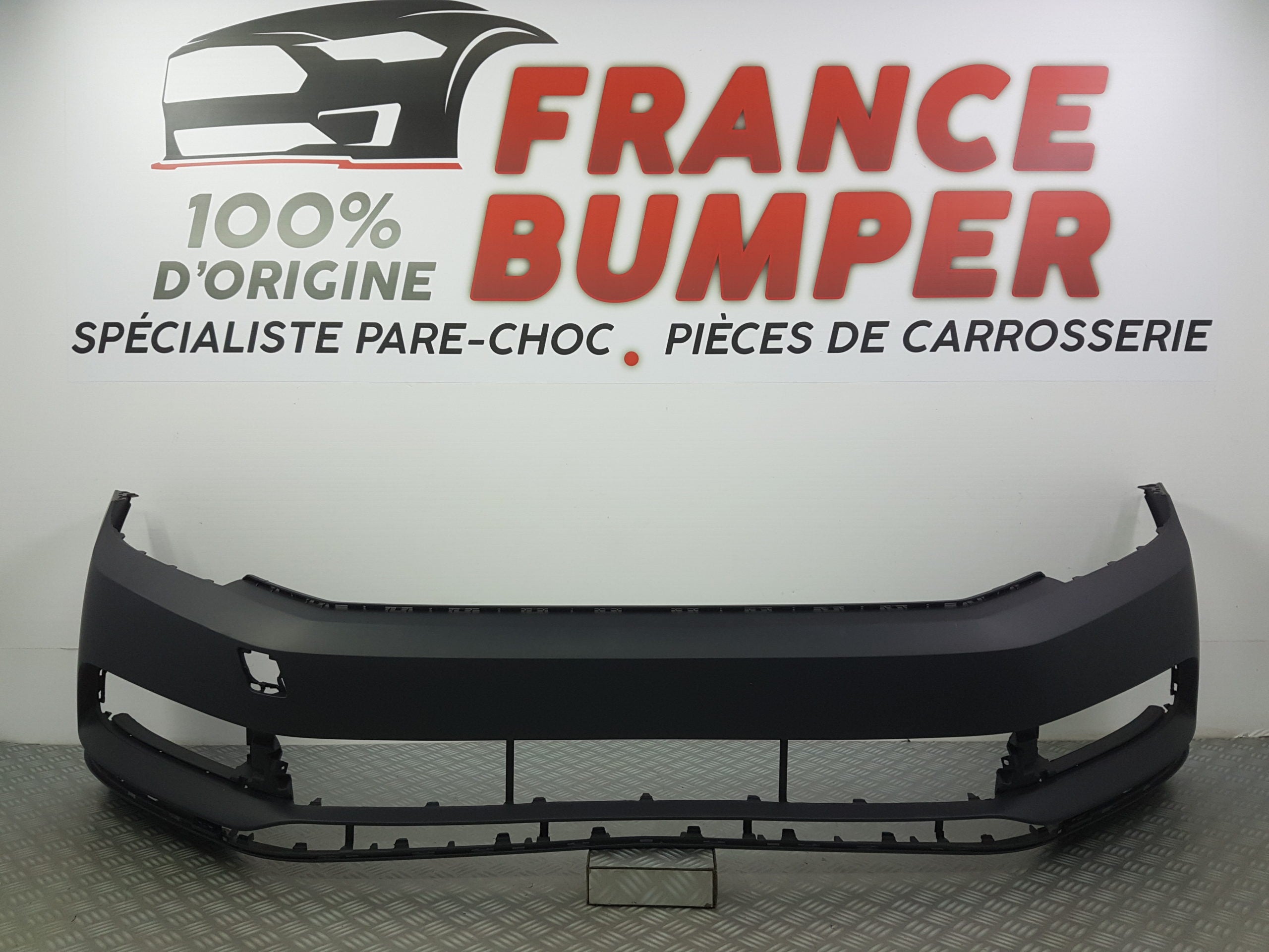 PARE CHOC AVANT VOLKSWAGEN PASSAT B8 PH1 NEUF FRANCE BUMPER