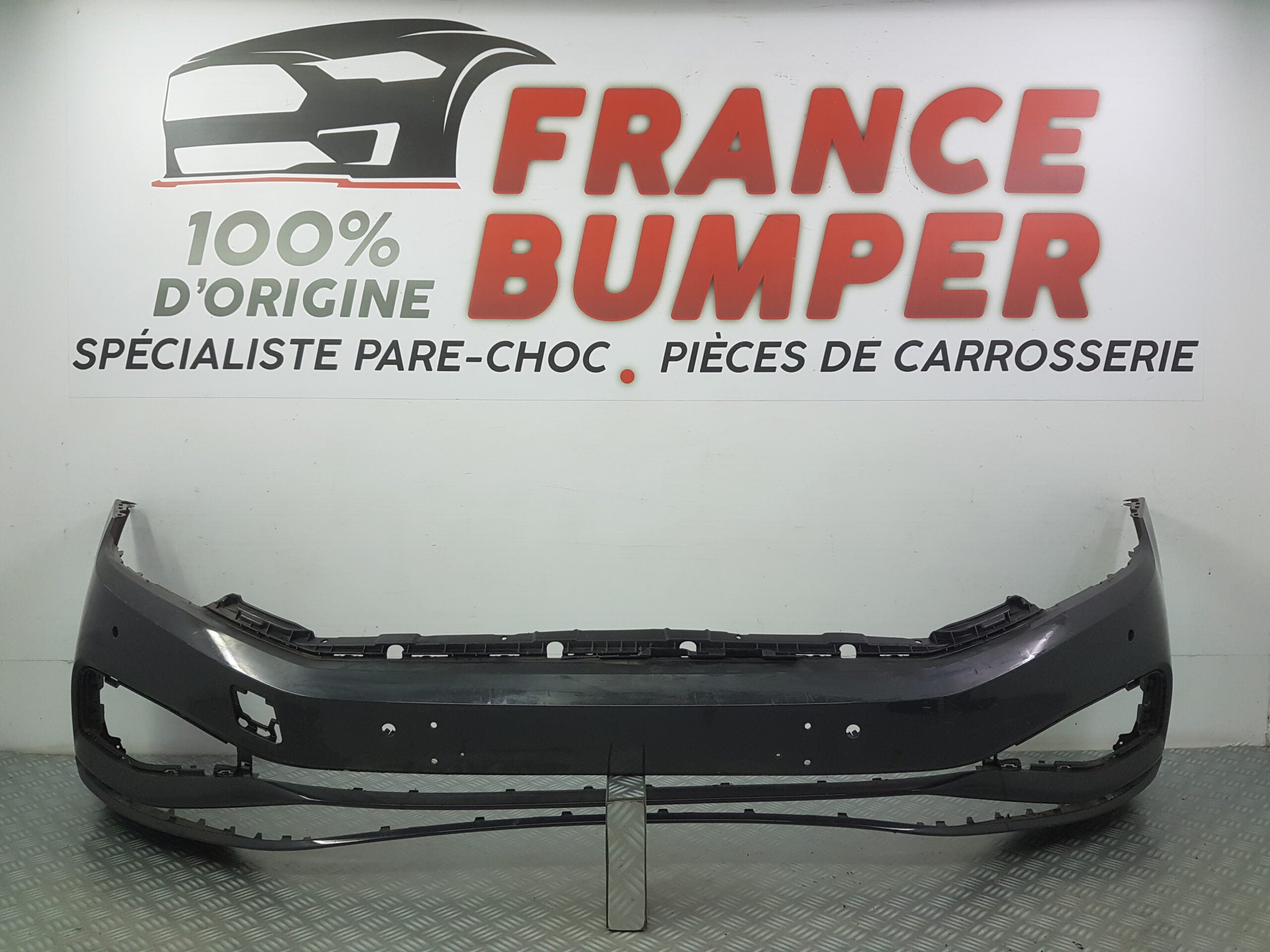 PARE CHOC AVANT VOLKSWAGEN PASSAT B8 PH2 FRANCE BUMPER