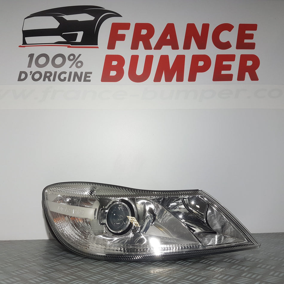PHARE AVANT DROIT SKODA OCTAVIA II PH2 FRANCE BUMPER