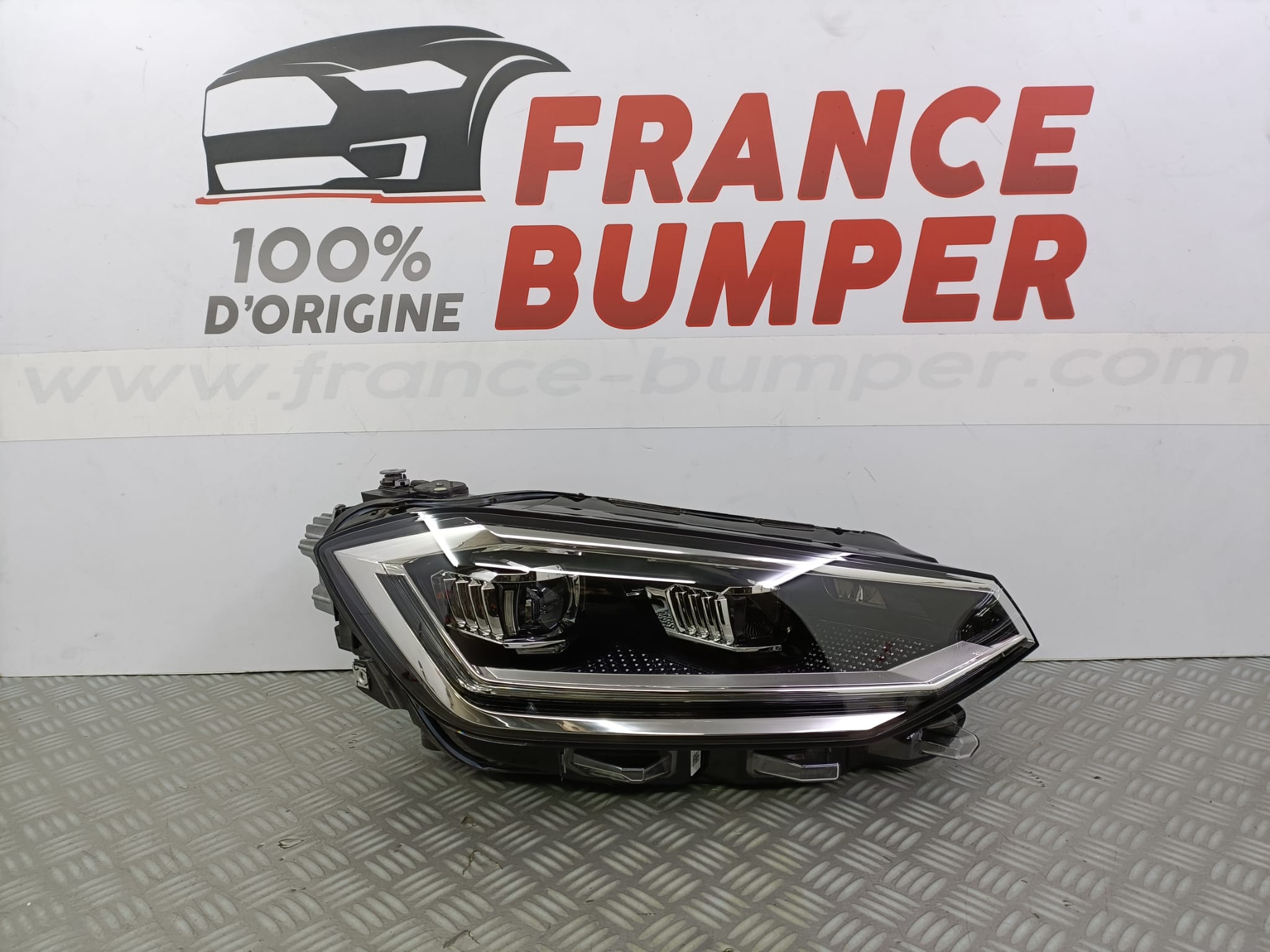 PHARE AVANT DROIT VOLKSWAGEN GOLF SPORTVAN PH2 NEUF FRANCE BUMPER