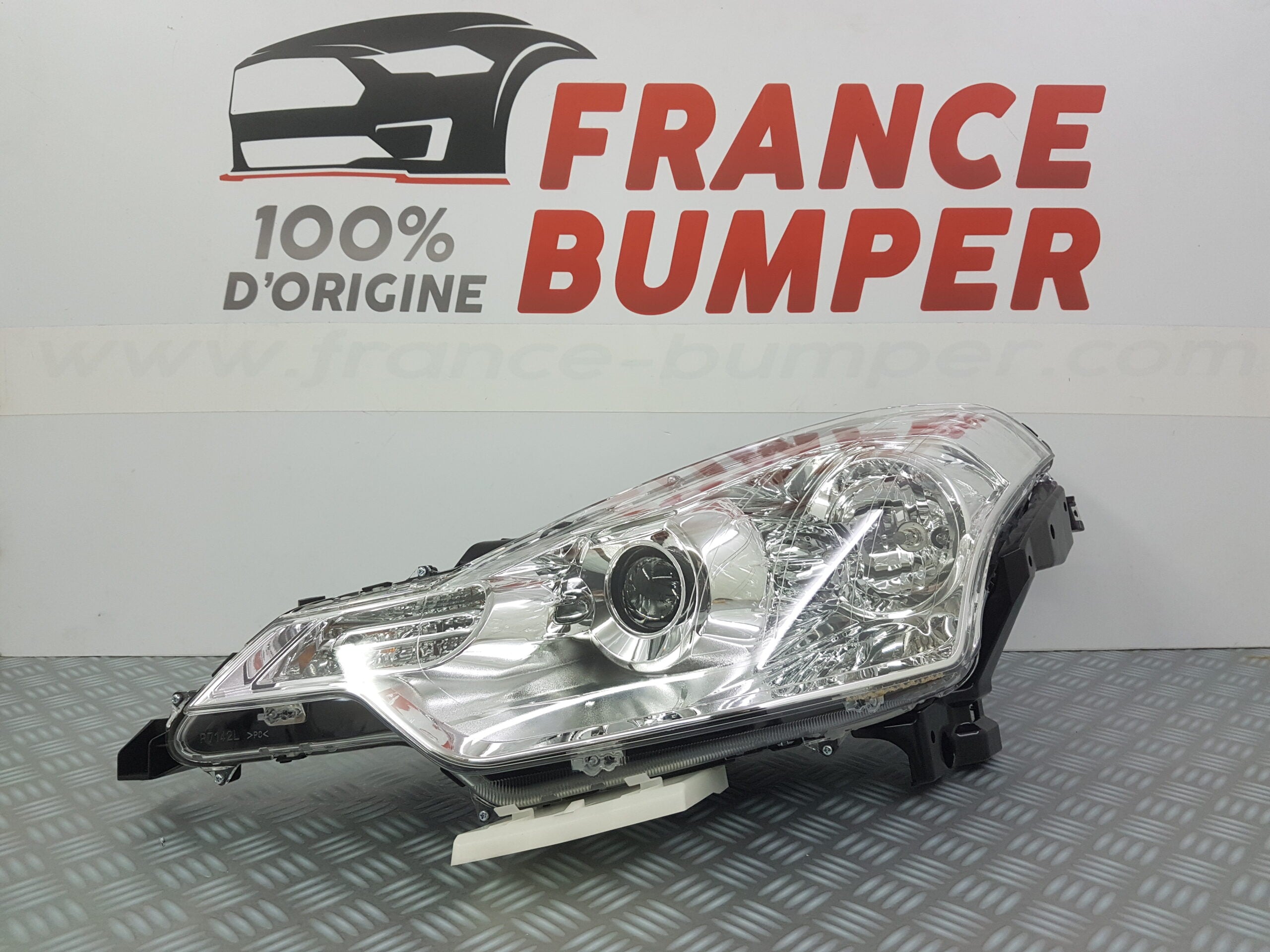 PHARE AVG CITROEN C-CROSSER FRANCE BUMPER