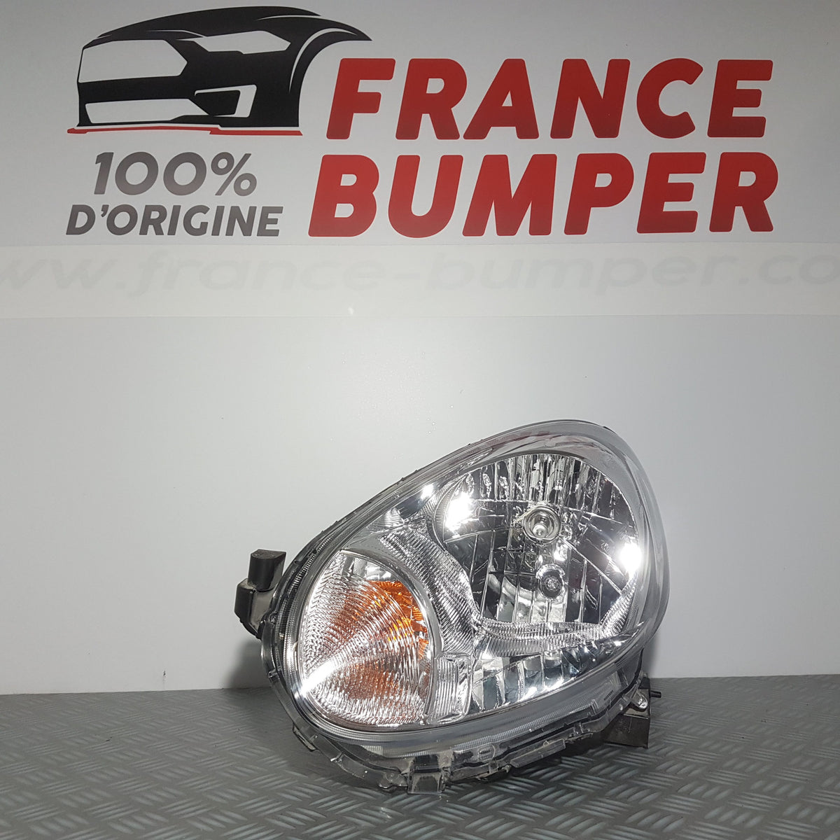 PHARE AVG NISSAN MICRA IV PH1 FRANCE BUMPER