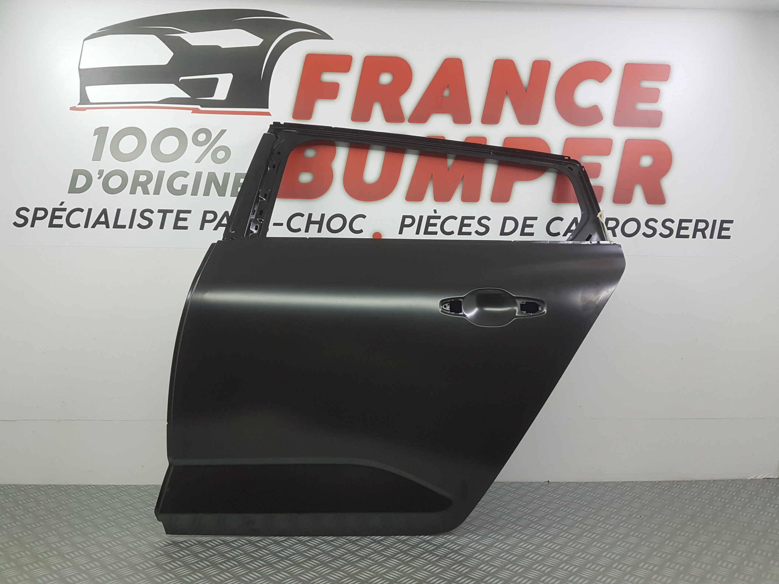 PORTE ARRIERE G RENAULT MEGANE 4 BREAK NEUVE FRANCE BUMPER