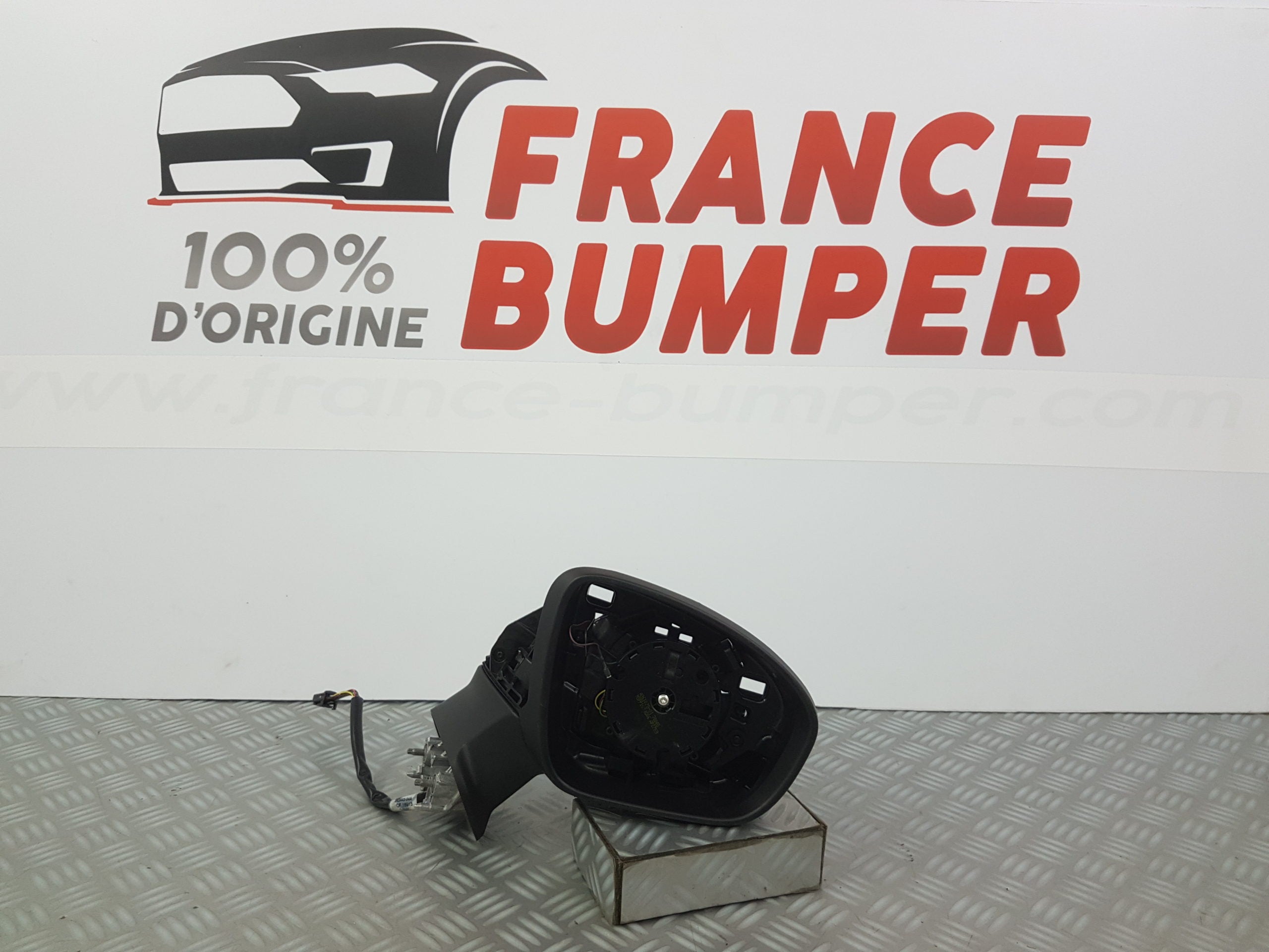 RETROVISEUR AVANT DROIT RENAULT CAPTUR II FRANCE BUMPER