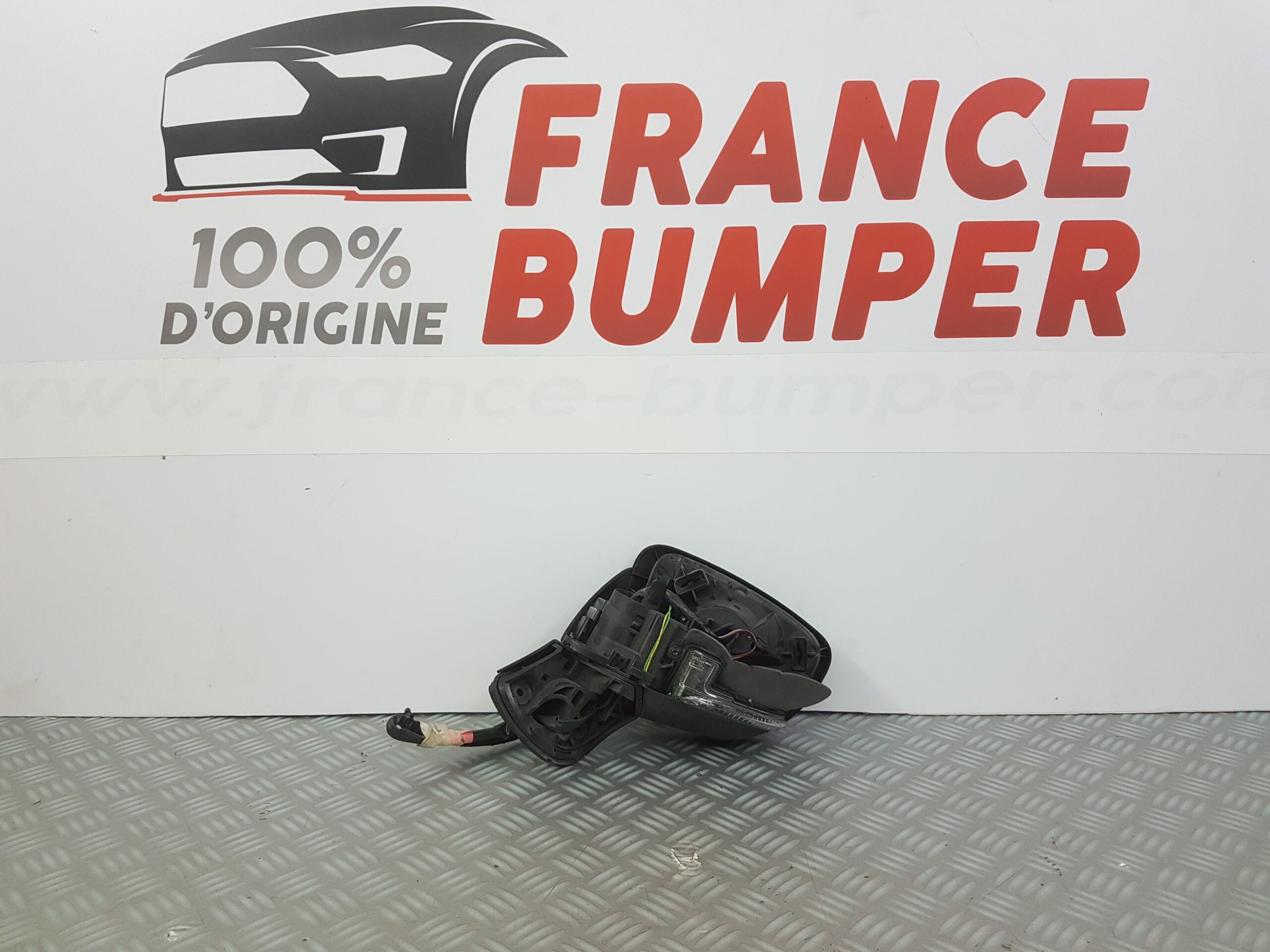 RETROVISEUR AVG NISSAN MICRA V FRANCE BUMPER