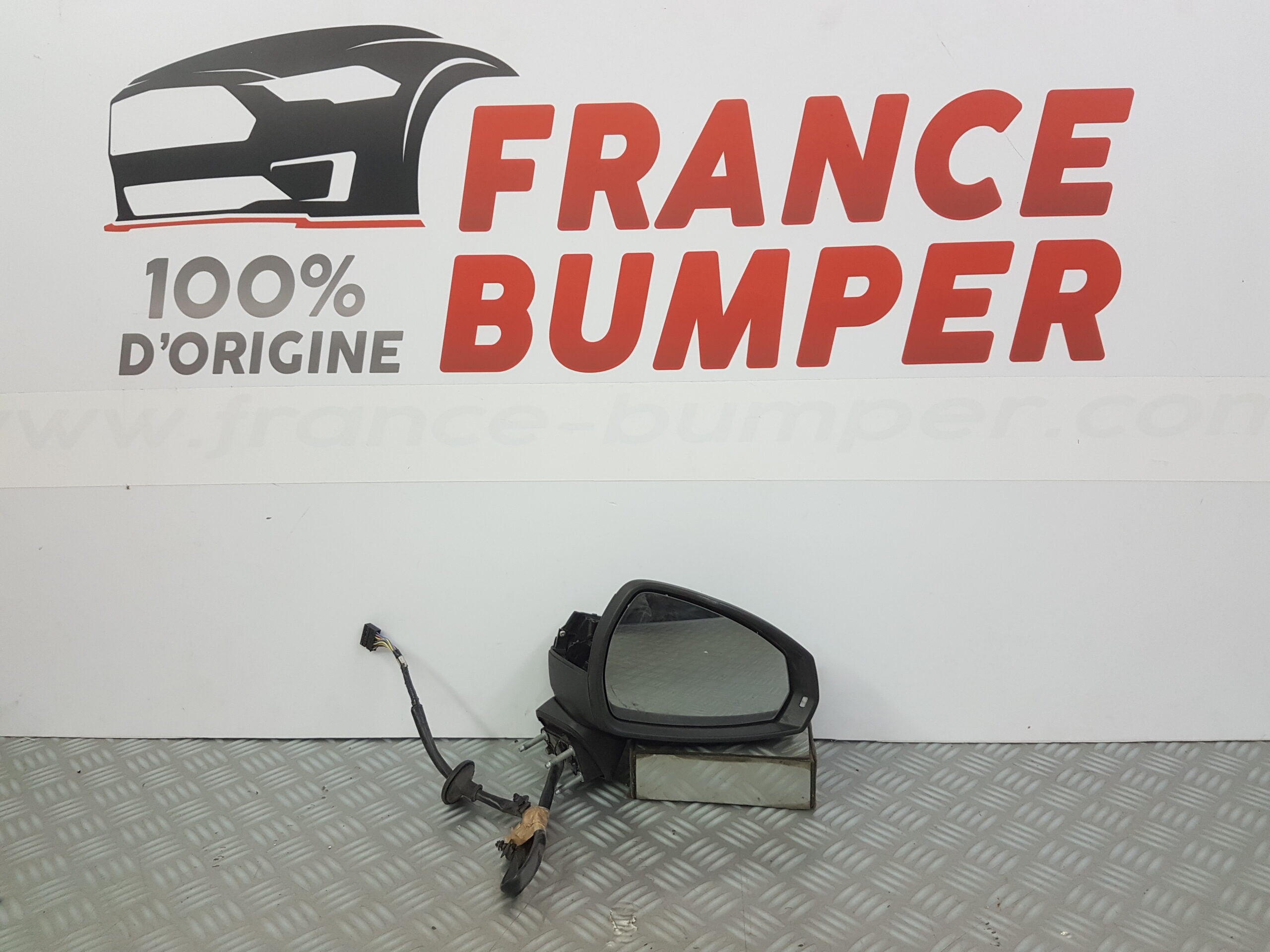 RETROVISEUR DROIT AUDI A3 (8V) FRANCE BUMPER