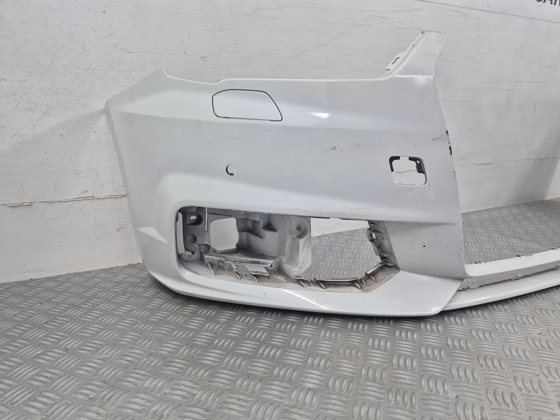 Pour Audi A1 2010 - 2015 Neuf Avant Pare-Choc Foglight Housse Droit O/S Pour Audi A1 2010 - 2015 Neuf Avant Pare-Choc Foglight Housse Droit O/S